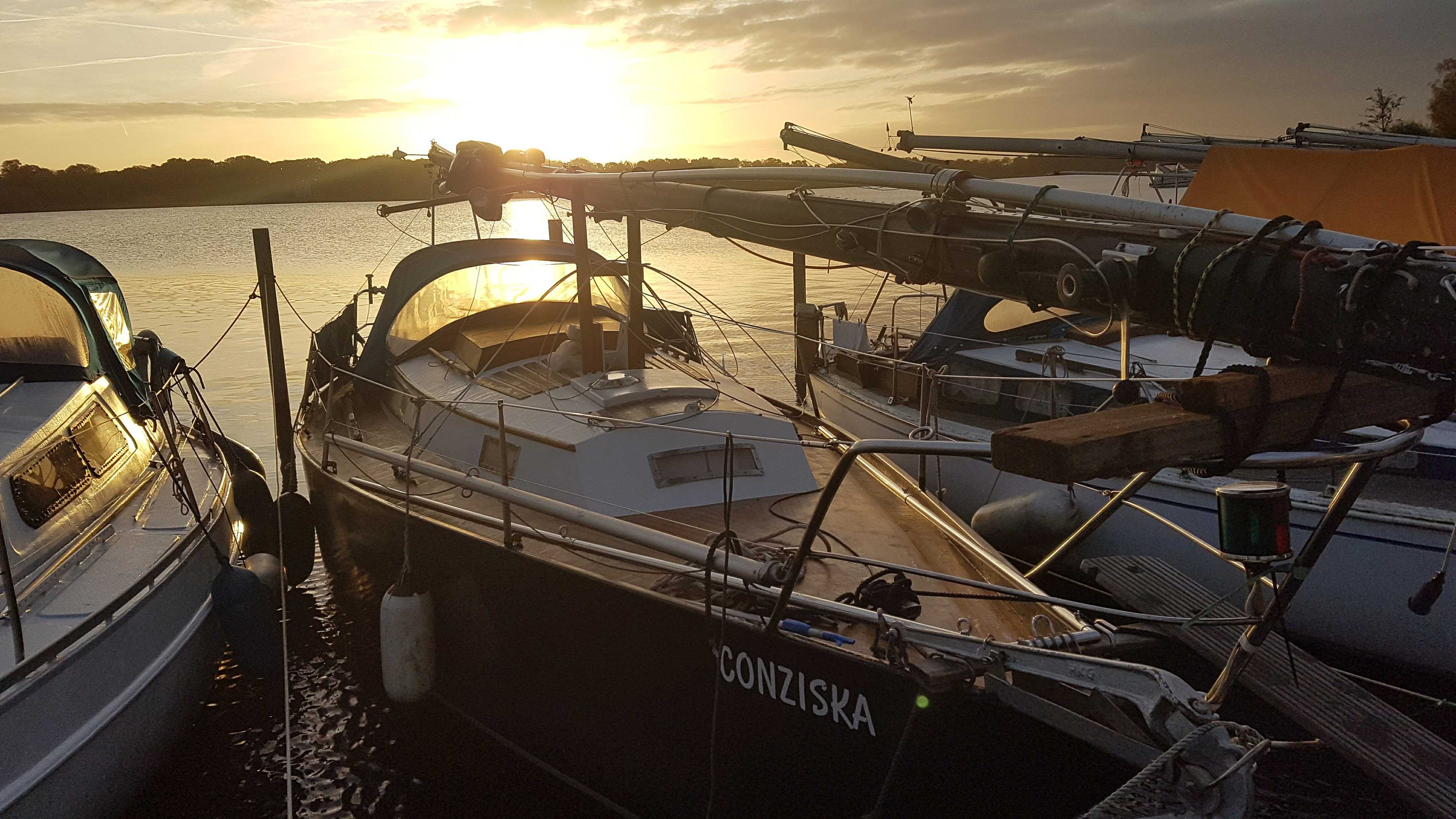 CONZISKA WIBO 930